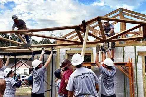 Tampa Catholic’s Habitat Club helps with home preservation